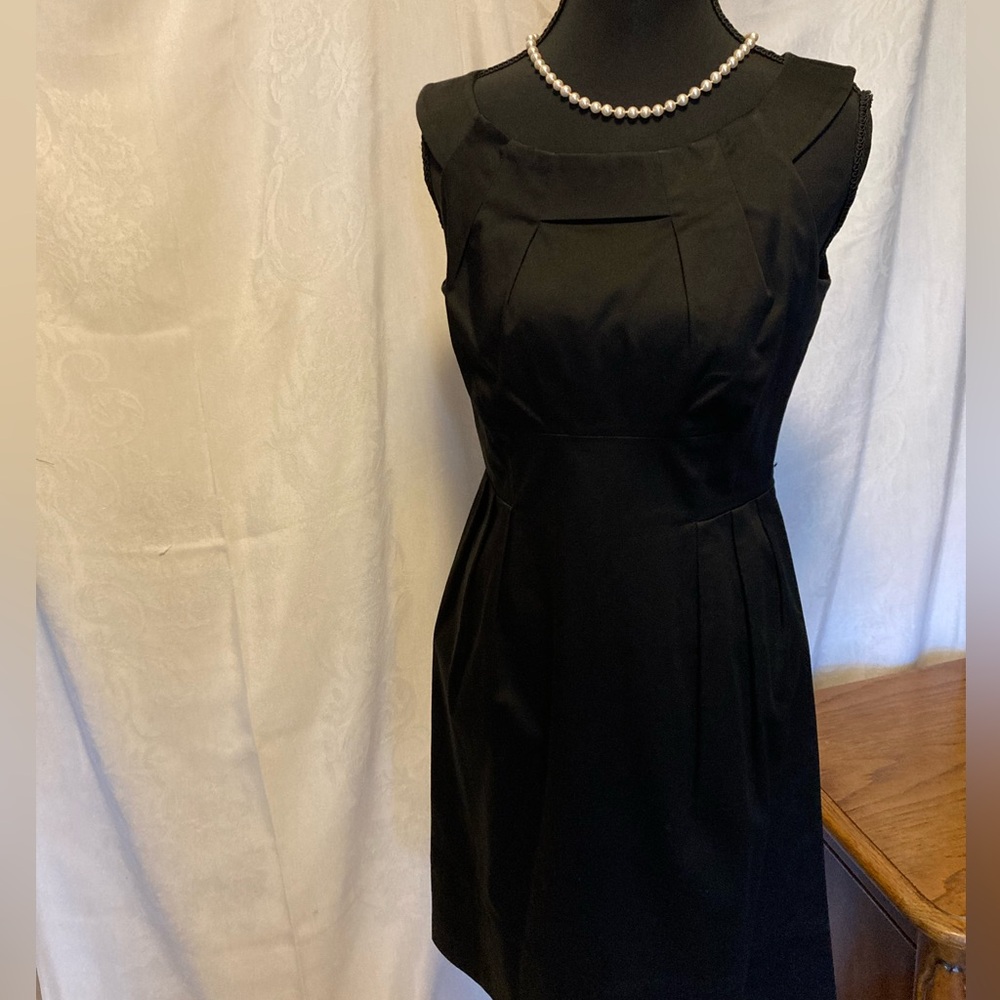 Calvin Klein Womens 6 Petite Black Pleated Dress